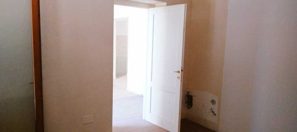 4 rooms Apartment in Foiano della Chiana, Italy No. 45279 10