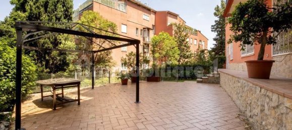 3 bedrooms Apartment in Rome, Italy No. 198042 27