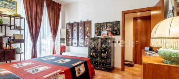 3 bedrooms Apartment in Rome, Italy No. 198042 16