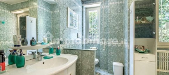 3 bedrooms Apartment in Rome, Italy No. 198042 19