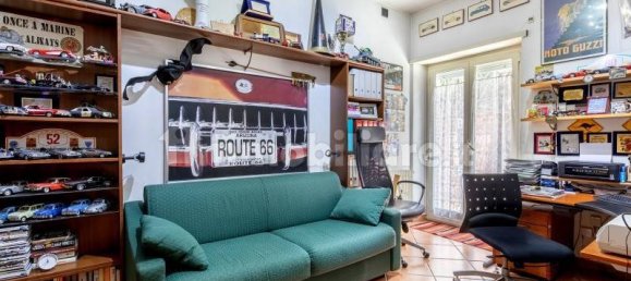 3 bedrooms Apartment in Rome, Italy No. 198042 15