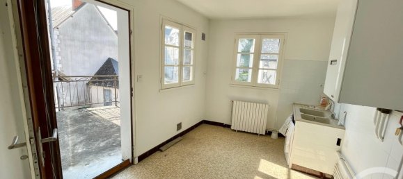 Casa de 4 dormitorios en Romorantin-Lanthenay, France No. 74603 3