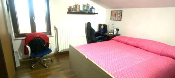 Dúplex de 5 habitaciónes en Missaglia, Italy No. 3295 11