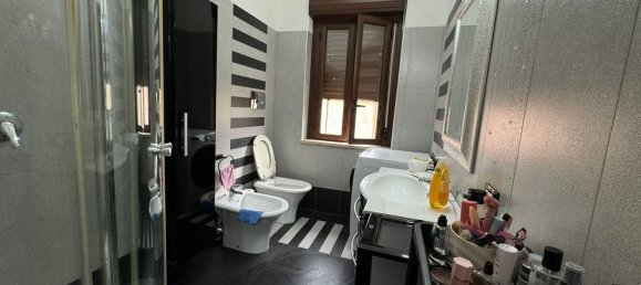 4غرفة شقة في Partinico, Italy رقم 71877 3