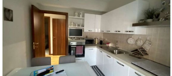 Apartamento de 4 divisões em Abbiategrasso, Italy N.º 7855 5