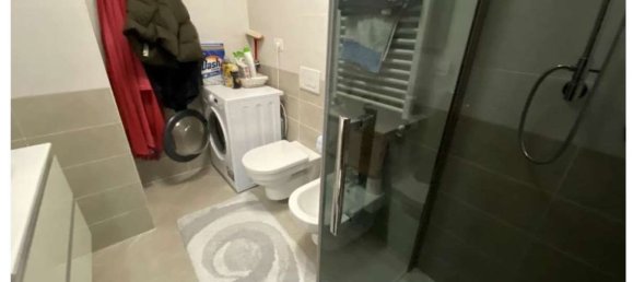 Apartamento de 4 divisões em Abbiategrasso, Italy N.º 7855 7