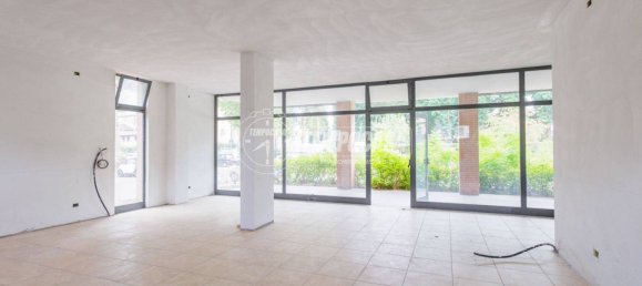 Propriété commerciale à Sala Baganza, Italy 109m² No. 345902 3