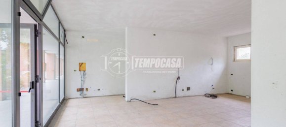 Propriété commerciale à Sala Baganza, Italy 109m² No. 345902 5