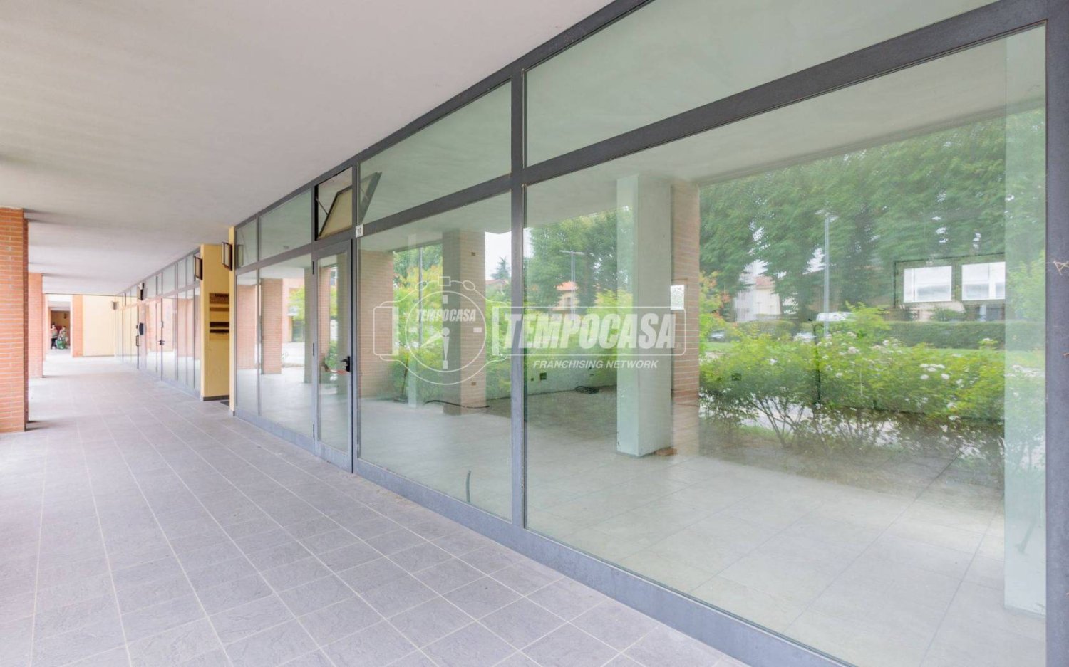 Propriété commerciale à Sala Baganza, Italy 109m² No. 345902