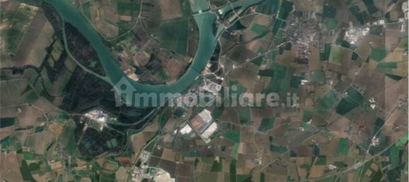 1 room Warehouse in Monticelli d'Ongina, Italy No. 99488 4