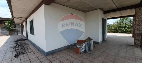 2 bedrooms Warehouse in Paterno, Italy No. 362158 12