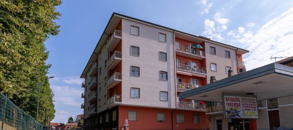 Studio in Strambino, Italy, Nr. 276273 18