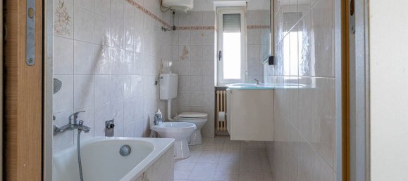 Studio in Strambino, Italy, Nr. 276273 13