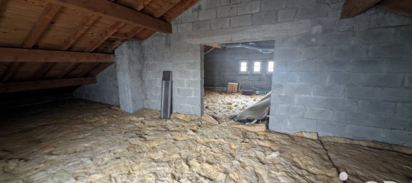 2 bedrooms House in Oyonnax, France No. 362085 2