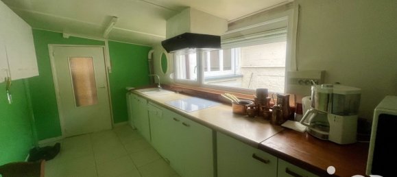 3 bedrooms House in Harnes, France No. 156682 3