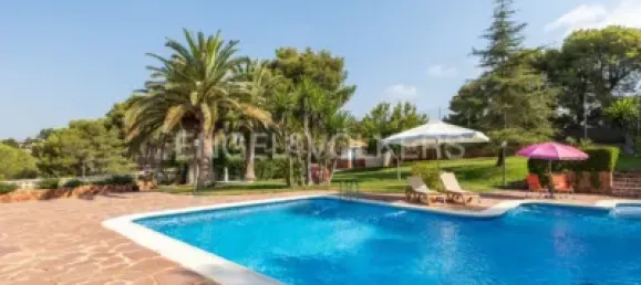 9 bedrooms House in Torrent, Spain No. 174211 6
