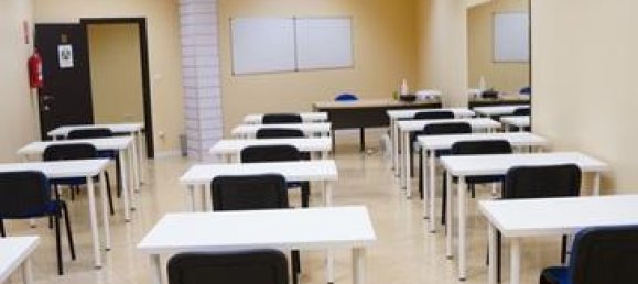 800m² Commercial property in Mislata, Spain No. 182484 5