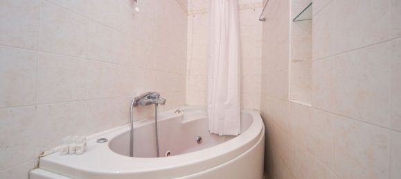 3 bedrooms Apartment in Milan, Italy No. 362724 17