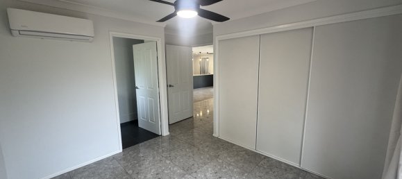 4 chambres Maison à Tingoora, Australia No. 968 12