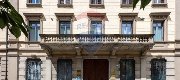 Apartamento de 3 dormitorios en Como, Italy No. 314877 2