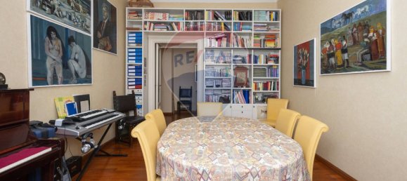 Apartamento de 3 dormitorios en Como, Italy No. 314877 13