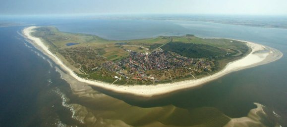 Квартира с 2 спальнями в Виттмунд, Германия № 340222 2