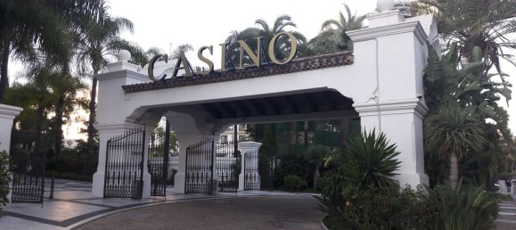 3 Schlafzimmer Penthouse in Marbella, Spain, Nr. 35485 23