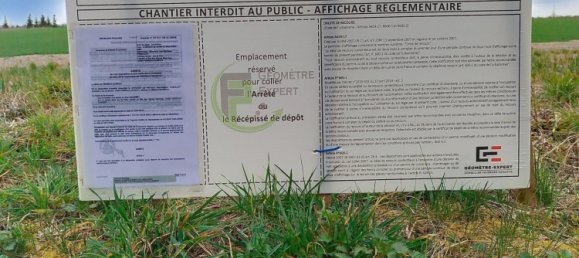 1187m² Land in Nogent-sur-Seine, France No. 48823 5