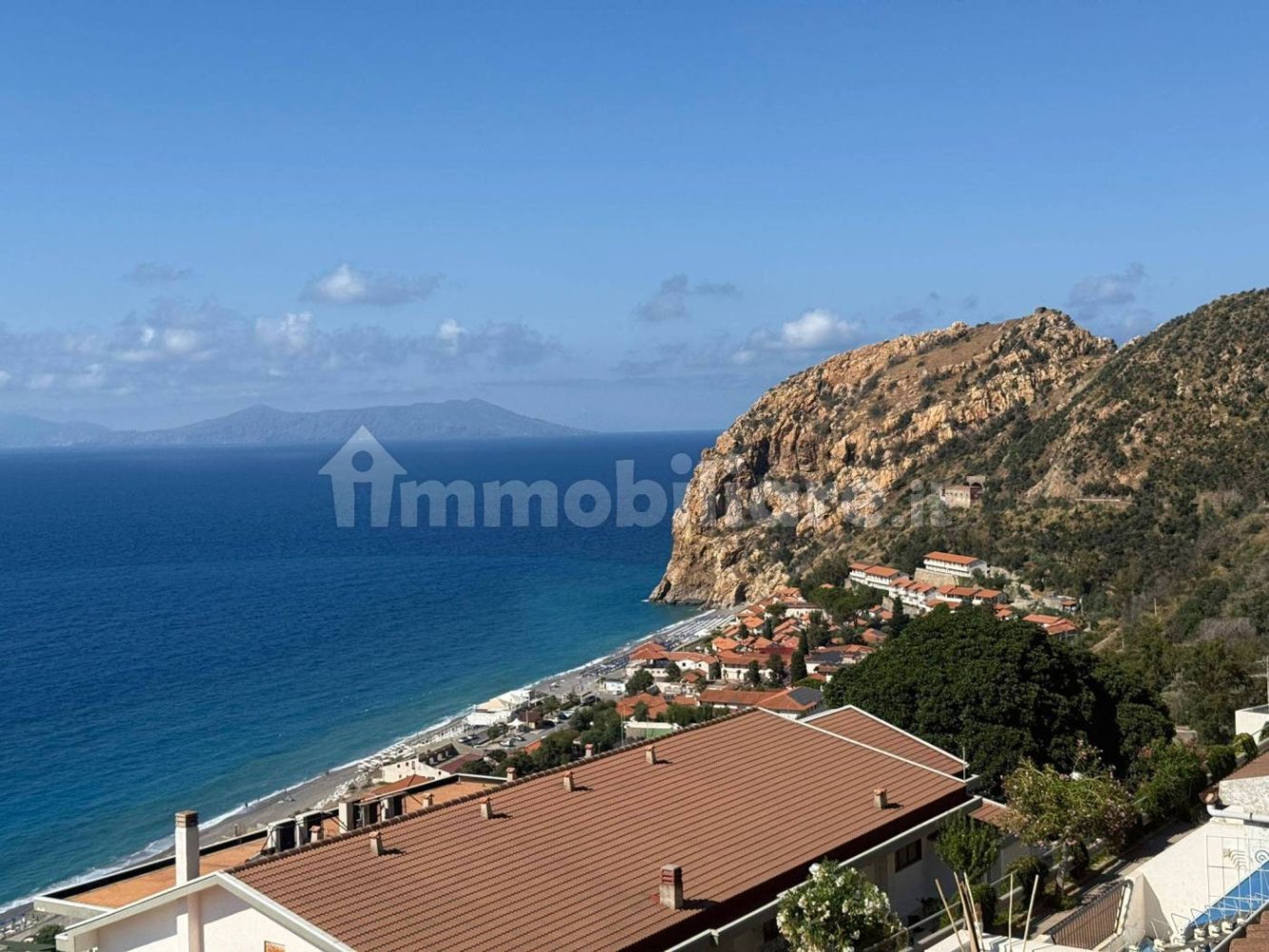 Apartamento T1 em Gioiosa Marea, Italy N.º 275448