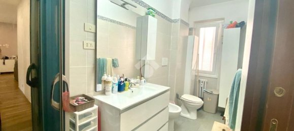 3 rooms Apartment in Rome, Italy No. 300088 15