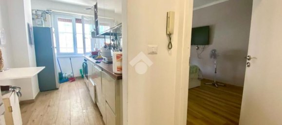 3 rooms Apartment in Rome, Italy No. 300088 20