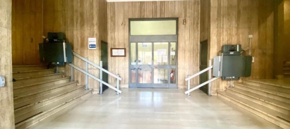 3 rooms Apartment in Rome, Italy No. 300088 30