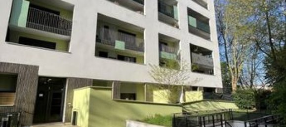 2 bedrooms Apartment in Bagnolet, France No. 312924 8