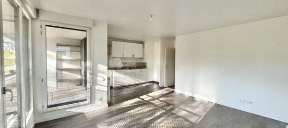 2 bedrooms Apartment in Bagnolet, France No. 312924 2