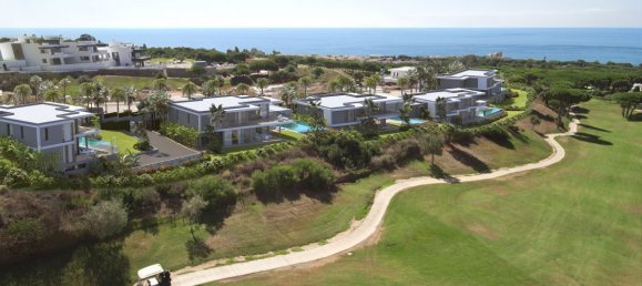 Villa T5 em Cabopino, Spain N.º 2949 2