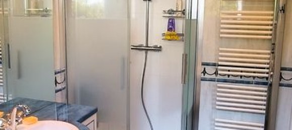 3 bedrooms House in Coulommiers, France No. 189262 9