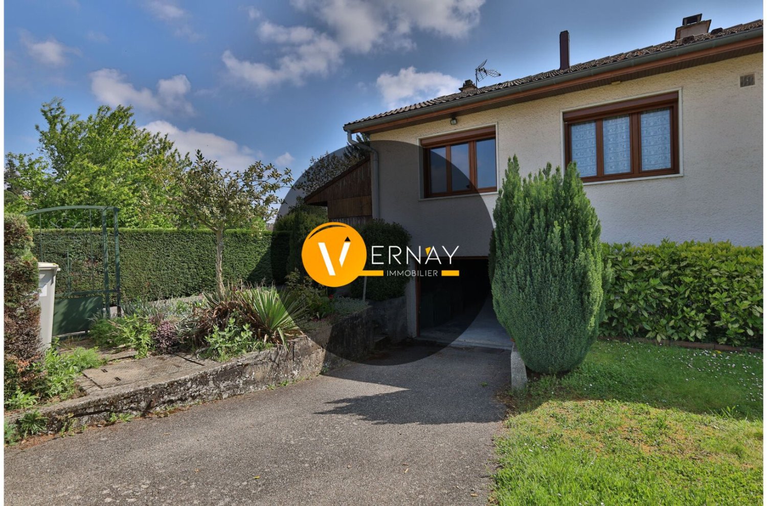 3 Schlafzimmer Haus in Heyrieux, France, Nr. 355456