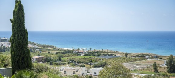 5 bedrooms Villa in Paphos, Cyprus No. 9991 18