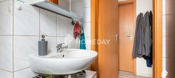 Apartamento de 3 dormitorios en Oberhausen, Germany No. 8309 10