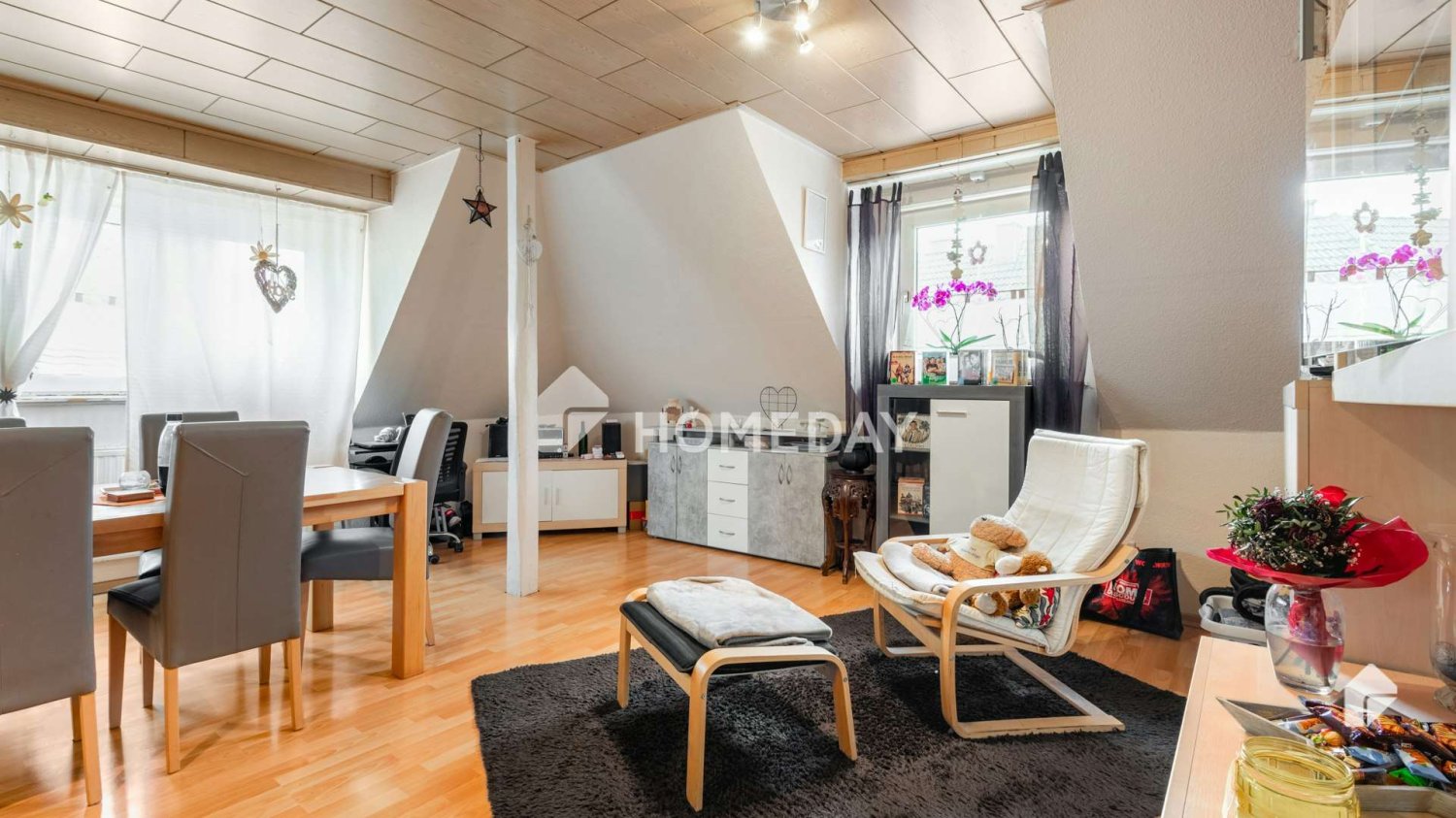 Apartamento de 3 dormitorios en Oberhausen, Germany No. 8309