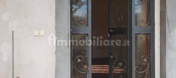 3 bedrooms Apartment in Naples, Italy No. 16780 4