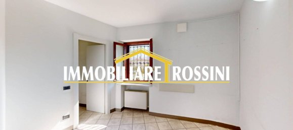 3 rooms Office in Bodio Lomnago, Italy No. 16311 16