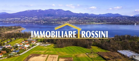 3 rooms Office in Bodio Lomnago, Italy No. 16311 24