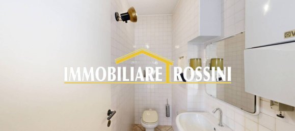 3 rooms Office in Bodio Lomnago, Italy No. 16311 18