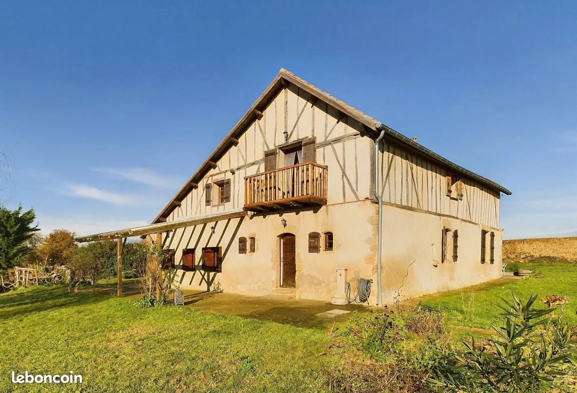 4 bedrooms House in Marciac, France No. 339038