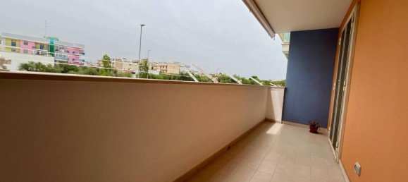 Apartamento de 3 divisões em Bitetto, Italy N.º 31197 12