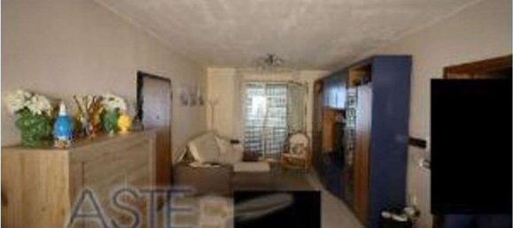 5 rooms Apartment in Naples, Italy No. 14150 16