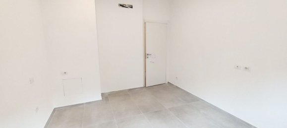 2 rooms Apartment in Como, Italy No. 313823 7