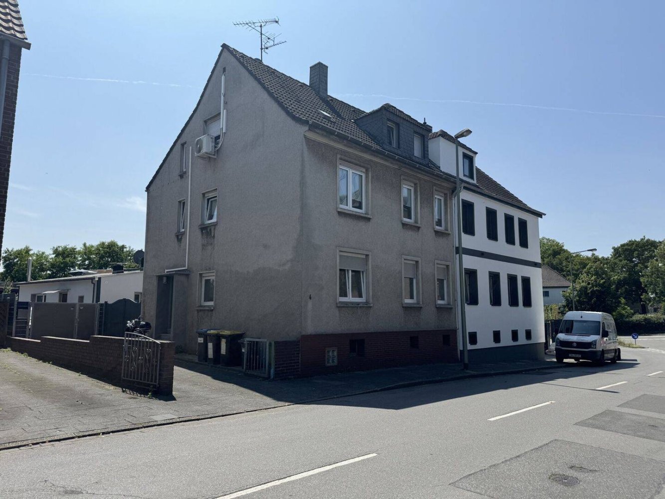 Дуплекс с 4 спальнями в Дуйсбург, Германия № 369584