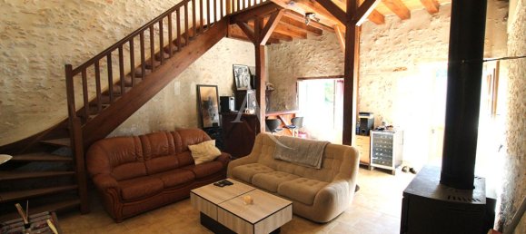 Casa de 3 dormitorios en Blere, France No. 220094 5